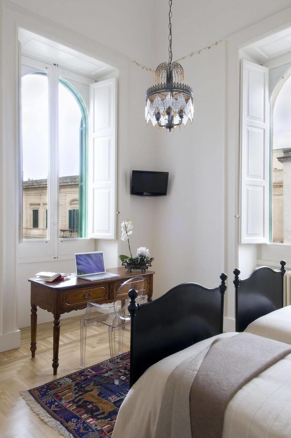 Palazzo De Giorgi B&B Lecce Zewnętrze zdjęcie